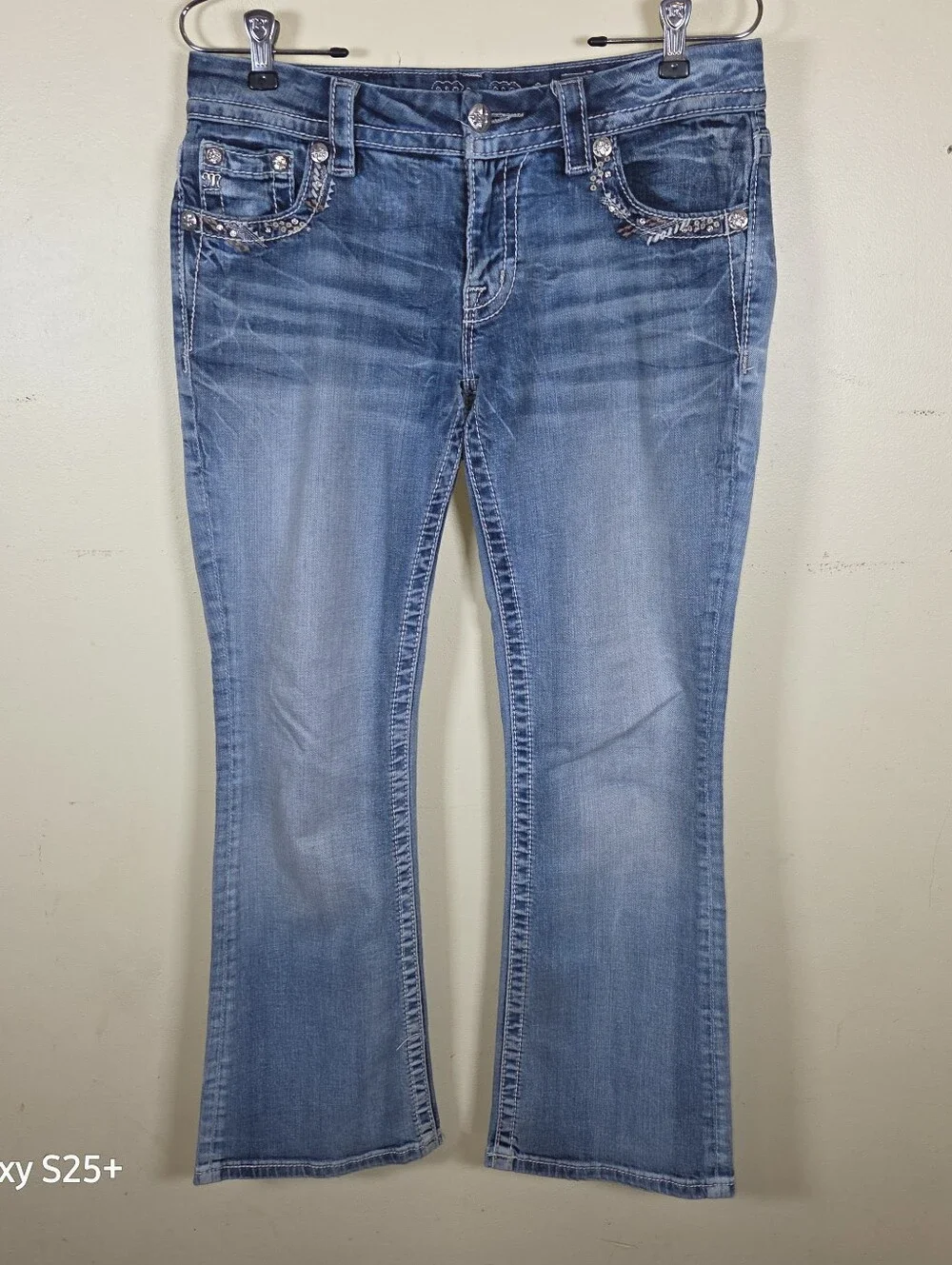 Miss Me Easy Boot Mid Rise Bootcut Jeans Light Wash Embellished Size 27 JE8700ES
